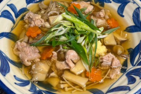 鶏ときのこのあんかけうどん